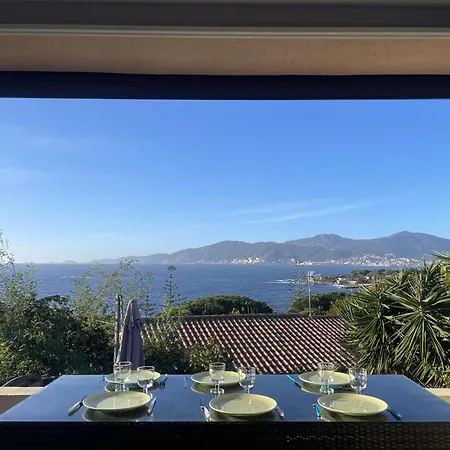 Vakantiehuis Maison De Vacances 4 Pieces Avec Vue Mer, Climatisation Et Parking A Porticcio - Fr-1-61-622